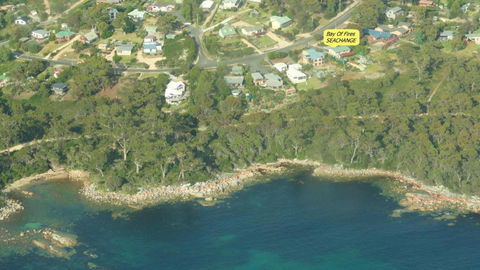 BAY Of FIRES SEACHANGE Ocean Frontage - Accommodation Rockhampton 4