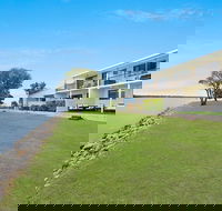 Peninsula Court 5 - Accommodation Rockhampton