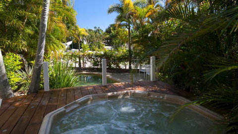 Utopia Beach House - Accommodation Rockhampton 4