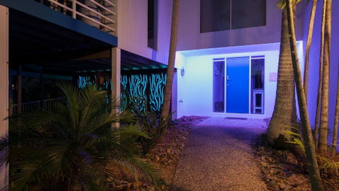 Utopia Beach House - Accommodation Rockhampton 2