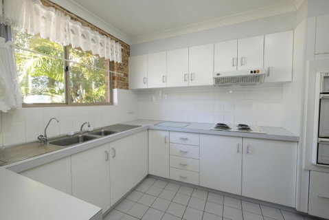 ACACIA WEEKLY ONLY - Accommodation Rockhampton 5