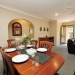 ACACIA WEEKLY ONLY - Accommodation Rockhampton 0
