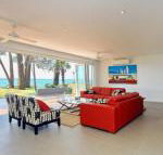 Ebb  Flow at Corlette - Accommodation Rockhampton