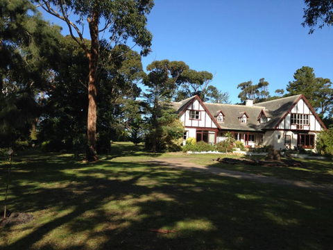 Swan Cove Beachfront - Accommodation Rockhampton 2