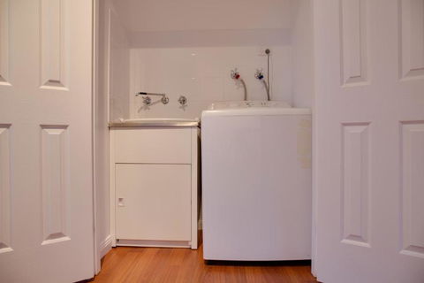 Sapphire Cottage - Accommodation Rockhampton 3