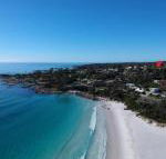 GRANITE BEACH HOUSE at Bay of Fires - Accommodation Rockhampton