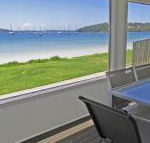 Casa Martins 219 Foreshore Drive Absolute Waterfront House - Accommodation Rockhampton