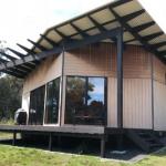 BAY Of FIRES ECO HUT Off Grid Experience At Binalong Bay - Accommodation Rockhampton 0