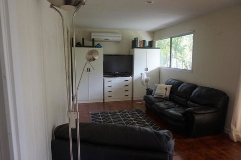 27 Carlo Road Rainbow Beach Affordable Family Beach House - Accommodation Rockhampton 3