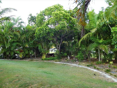 27 Carlo Road Rainbow Beach Affordable Family Beach House - Accommodation Rockhampton 1