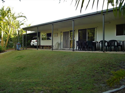 27 Carlo Road Rainbow Beach Affordable Family Beach House - Accommodation Rockhampton 4