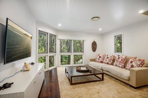Dual Living Amongst The Rainforest Little Cove - Accommodation Rockhampton 3