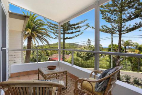 EAST COAST ESCAPES Lighthouse Studio - Accommodation Rockhampton 0