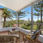 EAST COAST ESCAPES Lighthouse Studio - Accommodation Rockhampton 1