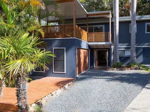 The Royal Cuban - Accommodation Rockhampton 2