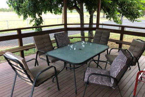 Gumby Gumby Cottage - Accommodation Rockhampton 3