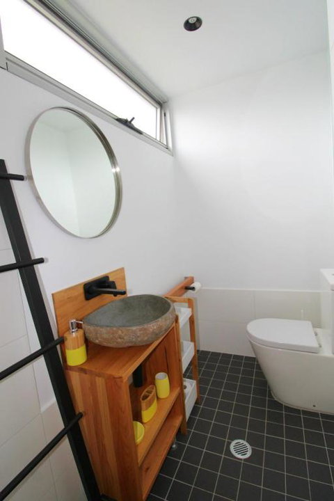 Pacific Terraces 1 38 Pacific Street - Accommodation Rockhampton 3