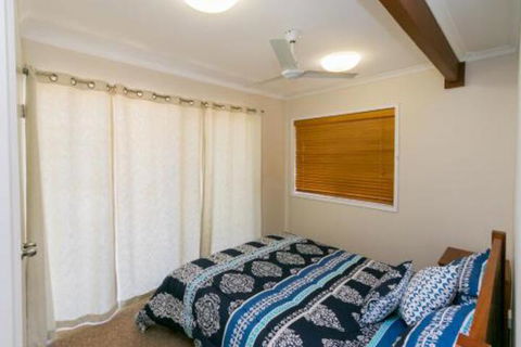 The Sun & The Sea In Hervey Bay - Accommodation Rockhampton 3