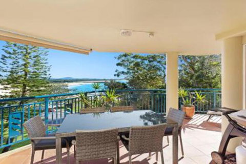 Whitesands 301 Main Beach Location - Accommodation Rockhampton 3