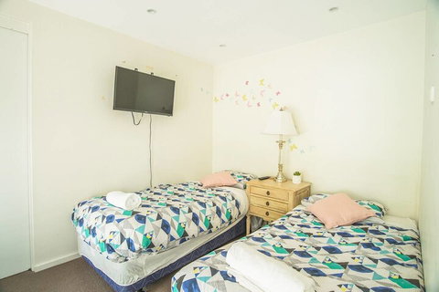 Ultimate Sandringham Beach Front Luxury House - Accommodation Rockhampton 4