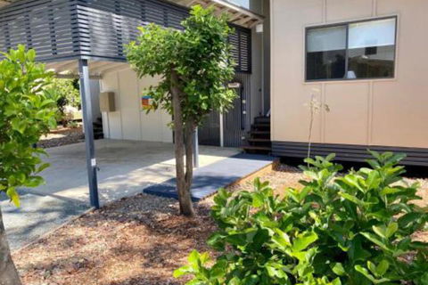 Bluewater 2 Rainbow Shores Walk To Beach Private & Stylish Beach Escape All On Level - Accommodation Rockhampton 6