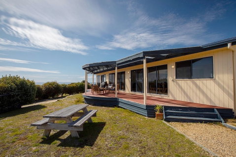 NORâ€™EAST Beaumaris - Accommodation Rockhampton 0