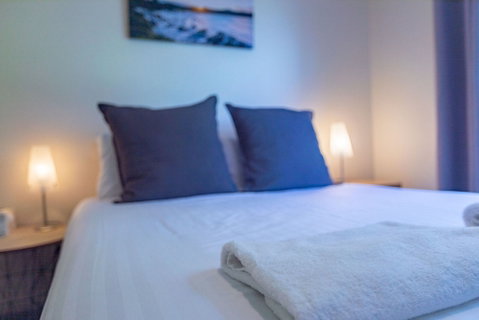 Cockatoo Cabin - Accommodation Rockhampton 1