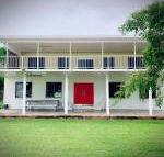 Holiday Rental Huge House With Beach Views - Accommodation Rockhampton