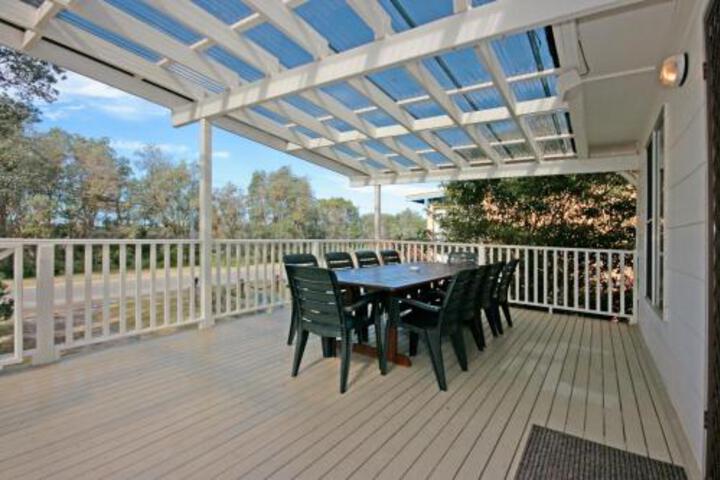 Narrawallee NSW Accommodation Rockhampton