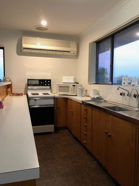 The Castle - Accommodation Rockhampton 1