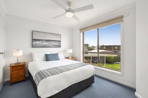 Marine Cove Resort - Accommodation Rockhampton 5