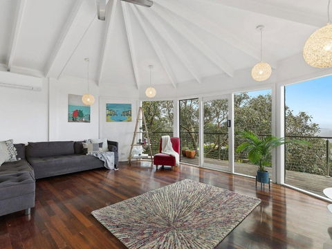 NICHE On NOBLE Ever Changing Vista - Accommodation Rockhampton 2