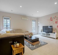 Gorgeous 4BR Home in Point Cook