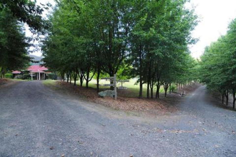 Willabrook Retreat Rest Cottage Spoil Yourself! - Accommodation Rockhampton 3