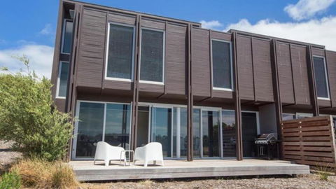 ST ANDREWS BEACH APARTMENT 4.02 - Accommodation Rockhampton 5