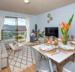 Armstrong Ridge affordable beach oasis - Accommodation Rockhampton