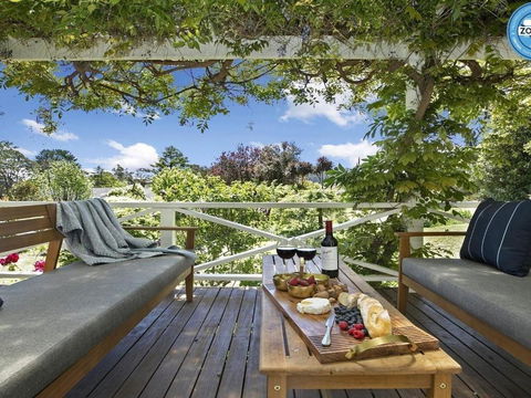 Bourne Cottage Perfect For All Seasons - Accommodation Rockhampton 4