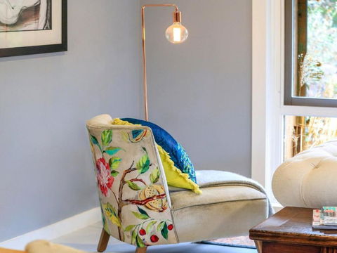 Lovett Quirky Stylish With A Bush Backdrop - Accommodation Rockhampton 1