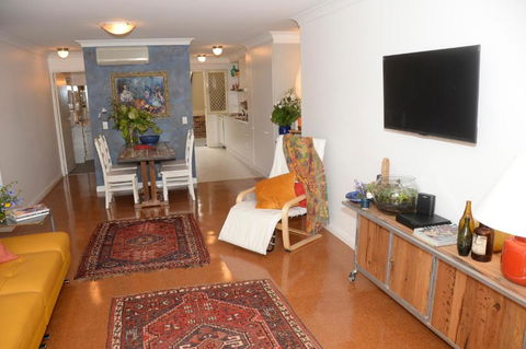 Mossman On The Hill - Accommodation Rockhampton 4
