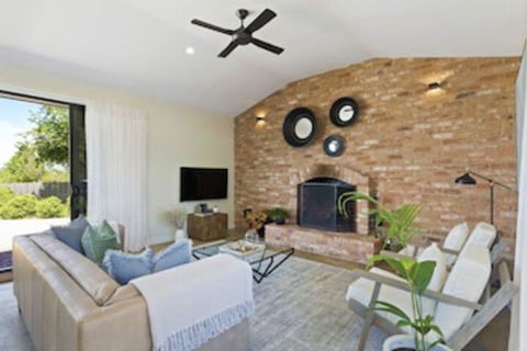 Embracing Evandale - Accommodation Rockhampton 0