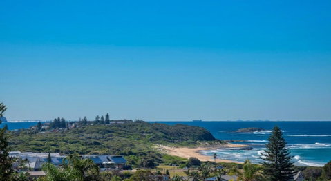 Waves At Caves - Accommodation Rockhampton 1