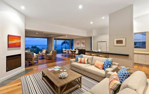 Spacious With Surf Views Sunshine Beach - Accommodation Rockhampton 1