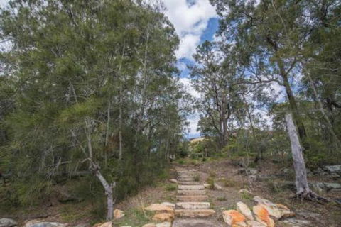 Scenic Illawong Riverside Getaway 1bed1bath Unit - Accommodation Rockhampton 6