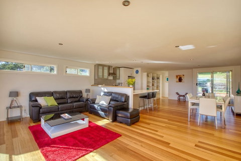 Seaview Apartment - Accommodation Rockhampton 0