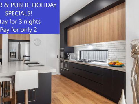 Portrush Luxury B & B - Accommodation Rockhampton 1