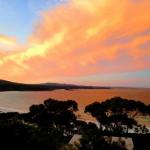 DOLPHIN LOOKOUT COTTAGE Amazing Views Of The Bay Of Fires - Accommodation Rockhampton 0