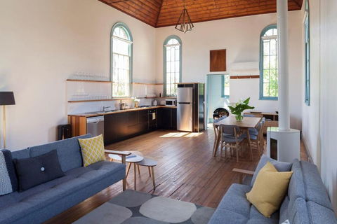 The Welsh Church - Accommodation Rockhampton 6