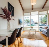 Once Upon a Tide Wifi Nespresso Netflix - Accommodation Rockhampton