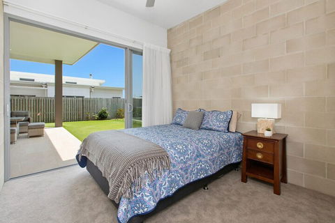 BEACHSIDE HAVEN - Accommodation Rockhampton 5