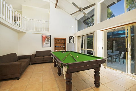 Tropical 5 Bedroom Family Getaway In Noosa Heads - Accommodation Rockhampton 0